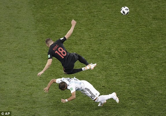 Messi 'tịt ngòi', Argentina thua trắng 3 bàn trước Croatia Messi 'tịt ngòi', Argentina thua trắng 3 bàn trước Croatia