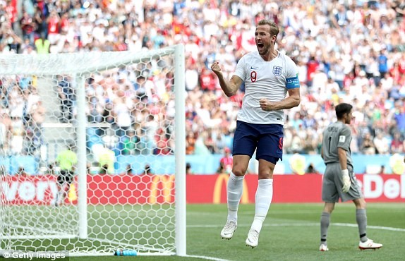 Anh vào vòng 1/8 World Cup sau màn 'dội bom' kinh hoàng Harry Kane lập hat-trick cho đội tuyển Anh ở trận này.