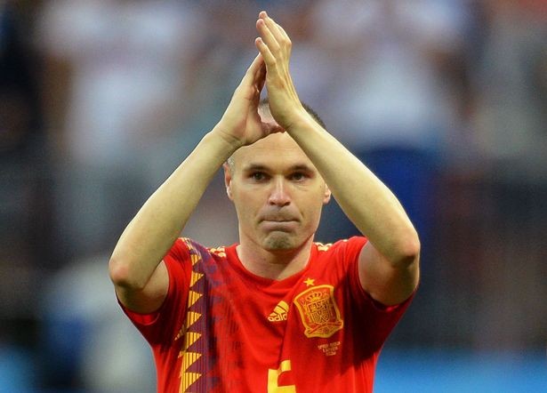 Thất bại cay đắng, Andres Iniesta chia tay tuyển Tây Ban Nha Andres Iniesta chia tay đội tuyển Tây Ban Nha