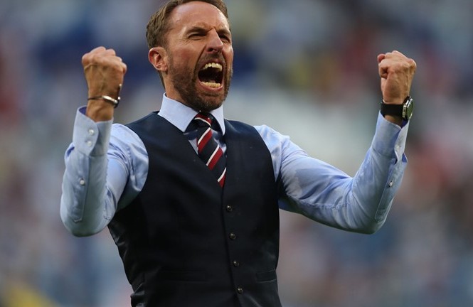 Gareth Southgate: 'Làm HLV tuyển Anh là một đặc ân' HLV Gareth Southgate ăn mừng chiến thắng