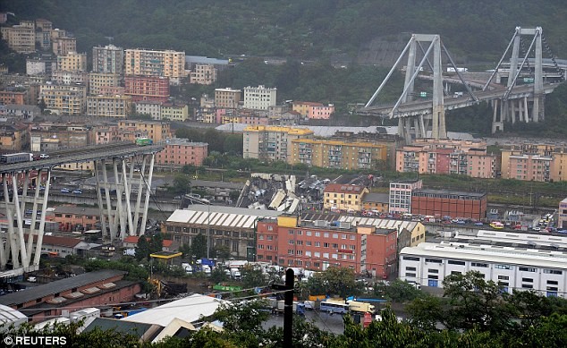 Thảm họa sập cầu Morandi: Sao tuyển Ý thoát chết trong gang tấc Cầu Morandi đổ sập vì mưa bão