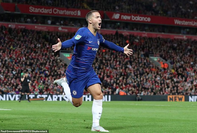Hazard lập siêu phẩm, Chelsea ngược dòng loại Liverpool Eden Hazard lập siêu phẩm hạ Liverpool ngay tại Anfield