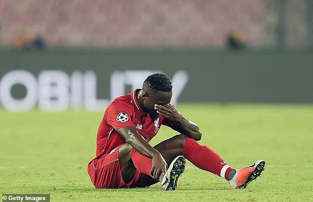 Liverpool chịu tổn thất lớn trước đại chiến Man City Naby Keita đau đớn trước khi rời sân
