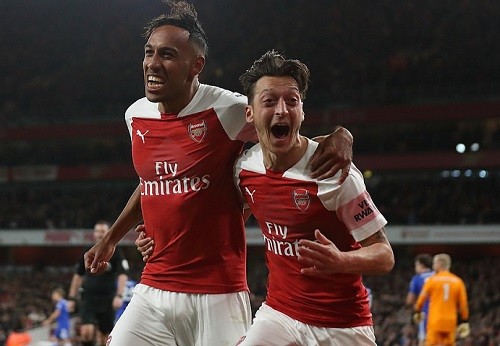 Video bàn thắng Arsenal 3-1 Leicester: ‘Pháo’ nổ tưng bừng Arsenal thắng 7 trận liên tiếp ở Ngoại hạng Anh