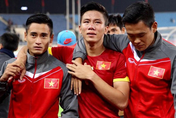 Tuyển Việt Nam từng bi loại ở bán kết AFF Cup 2014 dù thắng 2-1 trên sân khách