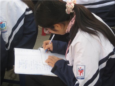 Những 'điểm trừ' của teen 12 Những 'điểm trừ' của teen 12