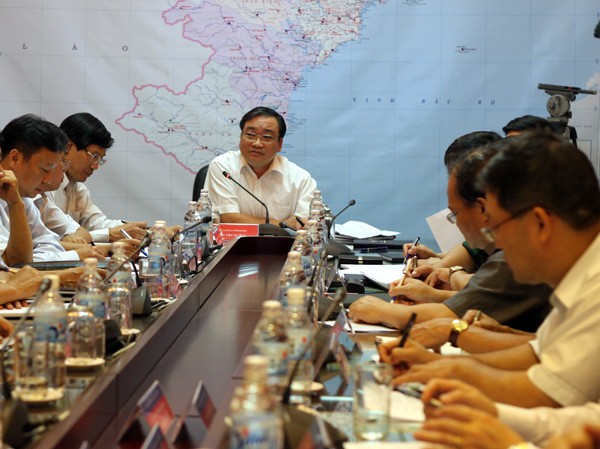 Rạng sáng 25-7, bão vào Quảng Ninh - Hải Phòng Rạng sáng 25-7, bão vào Quảng Ninh - Hải Phòng