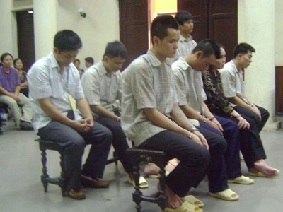 Nữ giám đốc thuê “đầu gấu” bắt cóc đối tác Nữ giám đốc thuê “đầu gấu” bắt cóc đối tác