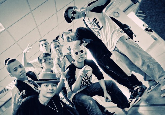 Vũ Tùng Phương – Người thổi ngọn gió mới vào hip hop Việt Nhóm nhảy Milky Way