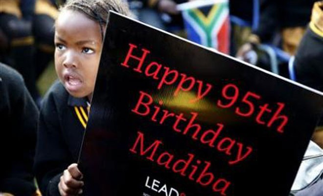 Thế giới tiếc thương Nelson Mandela Thế giới tiếc thương Nelson Mandela