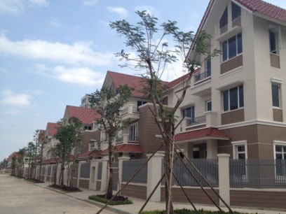 Dự án bất động sản làm nhanh vẫn 'chết' Dự án bất động sản làm nhanh vẫn 'chết'