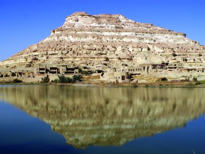 Vào ốc đảo giữa sa mạc Sahara Vào ốc đảo giữa sa mạc Sahara