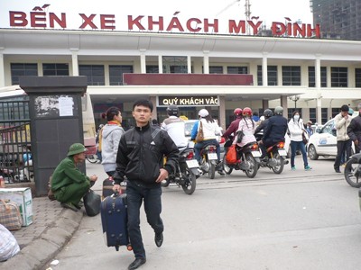 DN vận tải phản đối tập thể ở Mỹ Đình DN vận tải phản đối tập thể ở Mỹ Đình