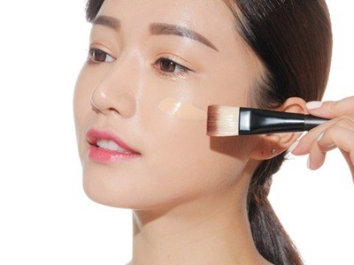 Bí quyết trang điểm cho làn da khô mùa đông Bí quyết trang điểm cho làn da khô mùa đông