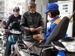 Không tăng giá xăng và giảm sử dụng quỹ bình ổn Không tăng giá xăng và giảm sử dụng quỹ bình ổn