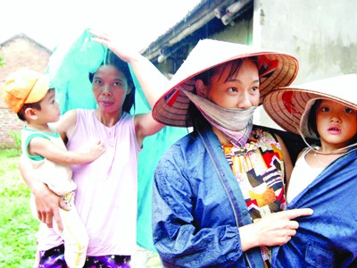 Dân chưa hài lòng với 'công bộc' xã Dân chưa hài lòng với 'công bộc' xã