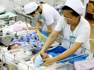 Công an điều tra ba trẻ tử vong sau tiêm vắcxin Công an điều tra ba trẻ tử vong sau tiêm vắcxin