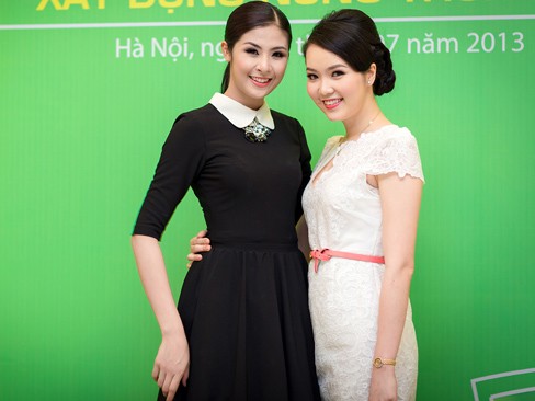 Ngọc Hân khoe sắc bên 'gái một con' Thụy Vân Ngọc Hân khoe sắc bên 'gái một con' Thụy Vân