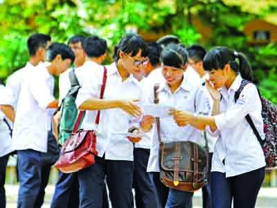 Thi càng hoành tráng càng dễ tiêu cực Thi càng hoành tráng càng dễ tiêu cực
