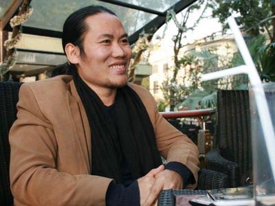 Vượng Râu nhiều lần đi diễn với thủ phạm cướp tiệm vàng Vượng Râu nhiều lần đi diễn với thủ phạm cướp tiệm vàng