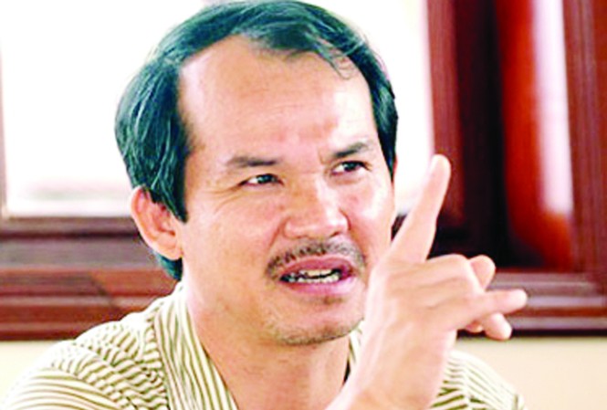 "Tôi không cho không ai cái gì"