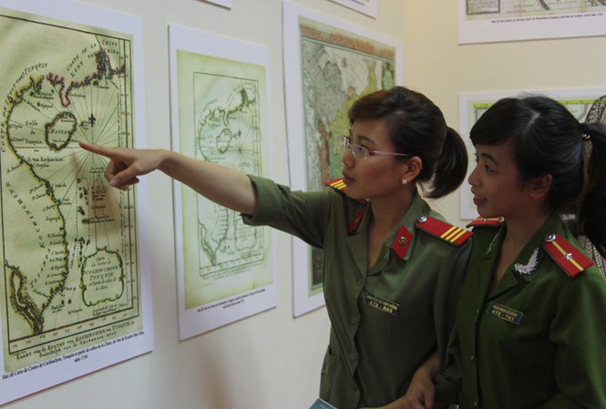'Hoàng Sa, Trường Sa của Việt Nam' 'Hoàng Sa, Trường Sa của Việt Nam'