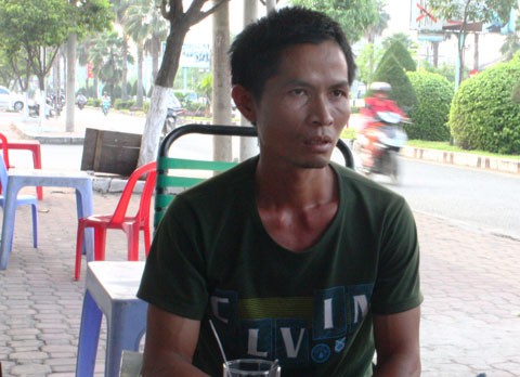Tài xế xe bia bị hôi của có hoàn cảnh khó khăn Tài xế xe bia bị hôi của có hoàn cảnh khó khăn
