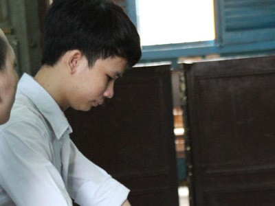 Giết cụ ông cướp của, phút cuối học sinh khai thêm đồng phạm Giết cụ ông cướp của, phút cuối học sinh khai thêm đồng phạm
