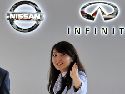 Infiniti ra mắt M37 tại Anh Infiniti ra mắt M37 tại Anh
