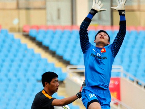 Tuyển Việt Nam loại 4 cầu thủ trước giờ đấu Tuyển Việt Nam loại 4 cầu thủ trước giờ đấu