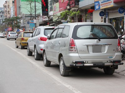 Cục Đăng kiểm hứa làm rõ vụ hàng nghìn xe Toyota Việt Nam bị lỗi Nhiều chủ xe Innova đang chờ TMV trả lời thỏa đáng về những lỗi đã thừa nhận Ảnh: H. Cẩm