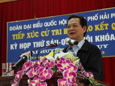 Thủ tướng Nguyễn Tấn Dũng: Tăng tiềm lực quốc phòng để sẵn sàng tự vệ Thủ tướng Nguyễn Tấn Dũng: Tăng tiềm lực quốc phòng để sẵn sàng tự vệ