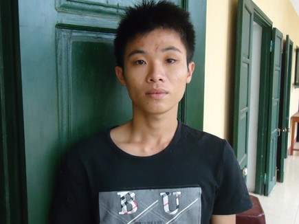 ‘Làm quen’ trên đoạn đường vắng rồi hiếp dâm trẻ em ‘Làm quen’ trên đoạn đường vắng rồi hiếp dâm trẻ em