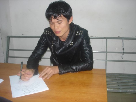 MC 'ngáo đá', giết người tình vì tưởng... yêu tinh MC 'ngáo đá', giết người tình vì tưởng... yêu tinh