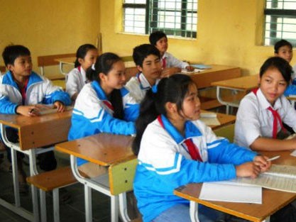 Hàng loạt học sinh Thanh Hóa bỗng nói nhảm, gào khóc Hàng loạt học sinh Thanh Hóa bỗng nói nhảm, gào khóc