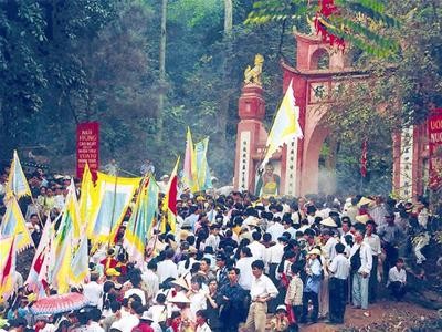 Tội phạm không có cơ hội ra tay tại Lễ hội Đền Hùng Tội phạm không có cơ hội ra tay tại Lễ hội Đền Hùng
