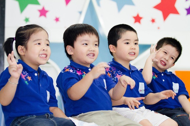 Apollo tặng học bổng tôn vinh tình bạn Apollo tặng học bổng tôn vinh tình bạn