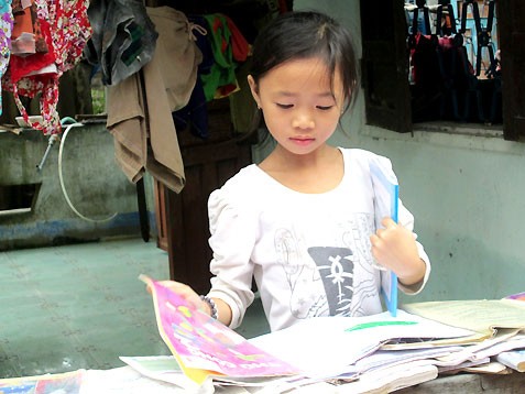Ngày 20/11 không hoa ở rốn lũ lịch sử Ngày 20/11 không hoa ở rốn lũ lịch sử