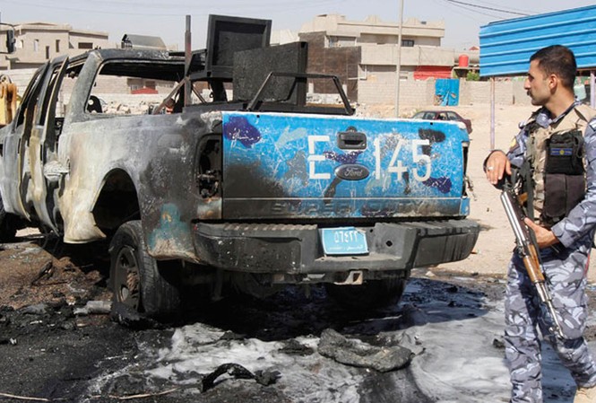 Iraq: Đánh bom căn cứ quân sự, 16 người chết Iraq: Đánh bom căn cứ quân sự, 16 người chết