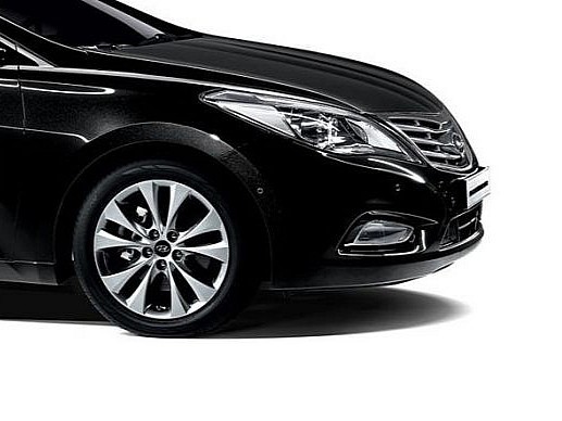 Hình ảnh đầu tiên của Hyundai Azera phiên bản 2012 Hình ảnh đầu tiên của Hyundai Azera phiên bản 2012