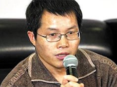 Phó tổng biên tập mất chức vì kêu gọi từ bỏ Triều Tiên Ông Deng Yuwen, phó tổng biên tập tờ Study Times, ấn phẩm của Trường Đảng Trung ương, trực thuộc Đảng Cộng sản Trung Quốc