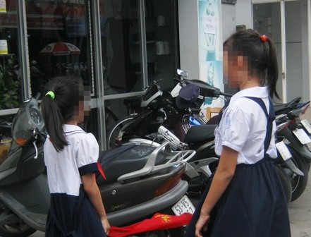 Hoảng vì học trò… dễ tin người lạ Hoảng vì học trò… dễ tin người lạ
