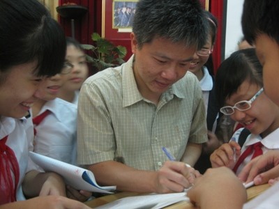 GS Ngô Bảo Châu: GS Ngô Bảo Châu: "Học cũng như đi bộ"