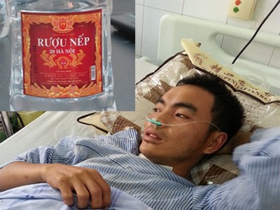 Sáu người chết vì rượu độc: Thu hồi sản phẩm, khởi tố vụ án Sáu người chết vì rượu độc: Thu hồi sản phẩm, khởi tố vụ án