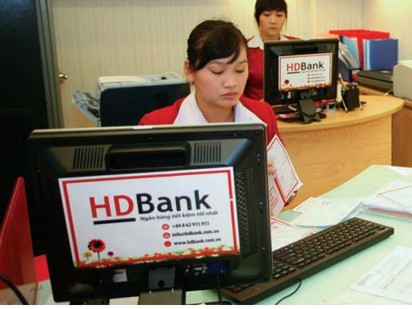Sau ô tô, ngân hàng ‘bán’ cả…xe máy Sau ô tô, ngân hàng ‘bán’ cả…xe máy