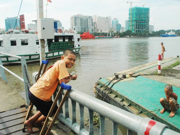 Thủ Thiêm, số phận một bến phà Thủ Thiêm, số phận một bến phà