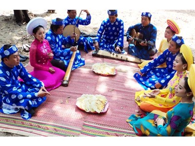 Đờn ca tài tử trở thành di sản văn hóa phi vật thể Đờn ca tài tử trở thành di sản văn hóa phi vật thể