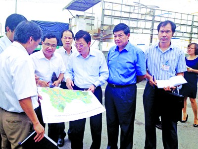 Chủ tịch Hà Nội bất ngờ 'vi hành' các bến xe Chủ tịch Hà Nội bất ngờ 'vi hành' các bến xe