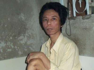 Anh Lập cần lắm những vòng tay Anh Lập cần lắm những vòng tay