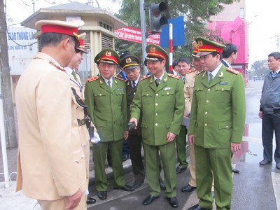 Để có cái Tết bình yên Để có cái Tết bình yên